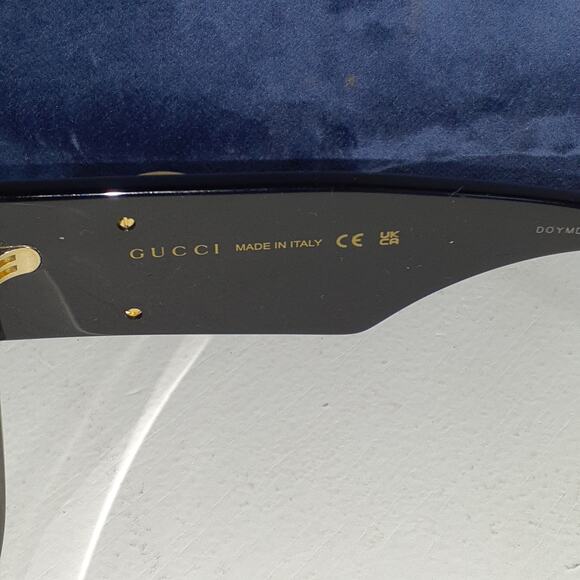 Gucci Eyewear Gg-Logo Black Oversized Square Acetate Sunglasses Size OS - Picture 4 of 5